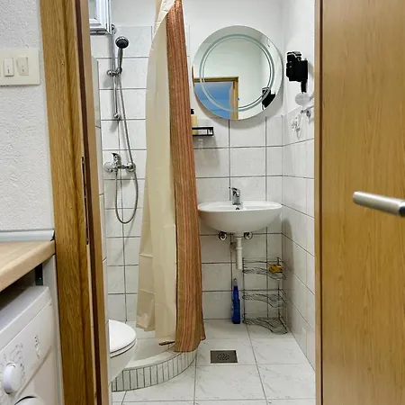 Melrose 莫斯塔尔